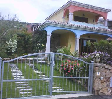 Affitto Casa Vacanze a Budoni, Frazione Muriscuvò, via Montalbo 2