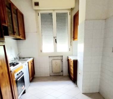 Appartamento in vendita a Reggio Emilia, Frazione Centro città