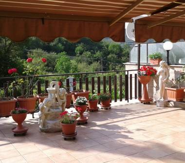 Trilocale in vendita a Pozzaglia Sabina, Frazione Pratarone