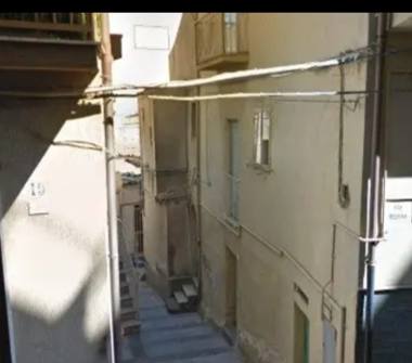 Casa indipendente in vendita a Enna (Enna), Via Salerno 37