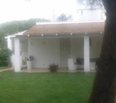 Affitto Villa Vacanze a Ostuni, Frazione Rosa Marina, Via Kristina 108