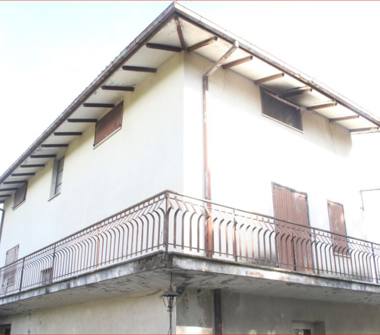 Casa indipendente in vendita a Cervaro (Frosinone), Via Rotarelle 3