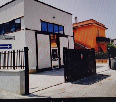 Capannone in vendita a Marino, Frazione Santa Maria Delle Mole, VIA MENTANA 1