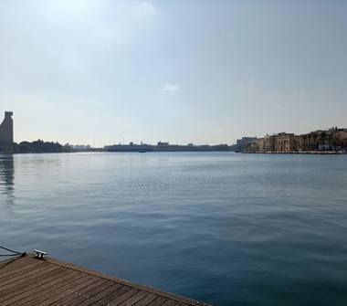 Affitto Appartamento Vacanze a Brindisi, Frazione Centro città, Via de Pinedo 9