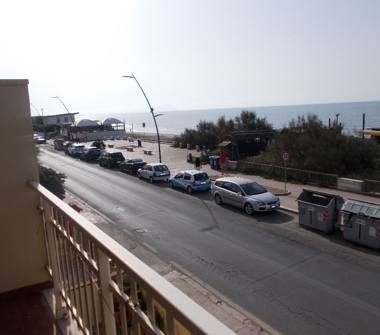 Bilocale in vendita a Latina, Frazione Borgo Sabotino-Foce Verde, Strada Lungomare 2527