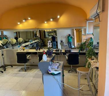 Negozio in vendita a Roma, Zona Romanina