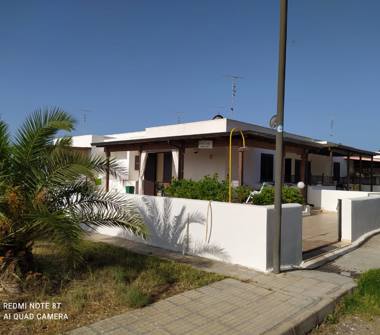 Affitto Villa Vacanze a Salve, Frazione Marina Di Pescoluse, Corso Leuca 1