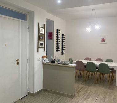 Villa in vendita a Latina, Frazione Centro città, Via Monte Amiata 36