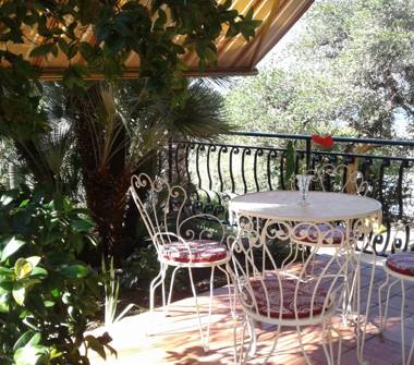 Affitto Appartamento Vacanze a Bordighera, Frazione Sasso Di Bordighera, Via Generale Vincenzo Rossi 27