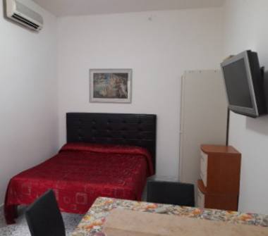 Affitto Casa Vacanze a Crotone, Frazione Centro città