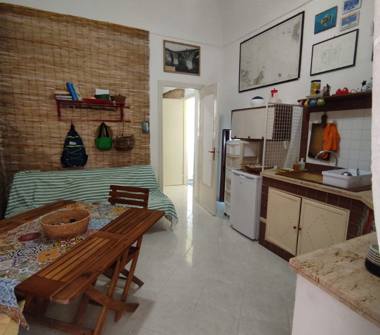 Affitto Appartamento Vacanze a Favignana (Trapani), Via Leonardo da Vinci 20