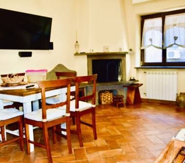 Trilocale in vendita a Campagnano di Roma (Roma), Vicolo del Lavatore 10