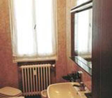 Affitto Stanza Doppia a Urbino (Pesaro e Urbino), via della stazione 33