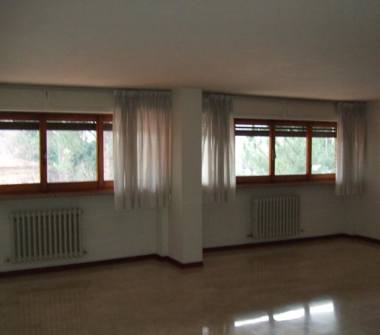 Ufficio in vendita a Teramo, Frazione Centro città