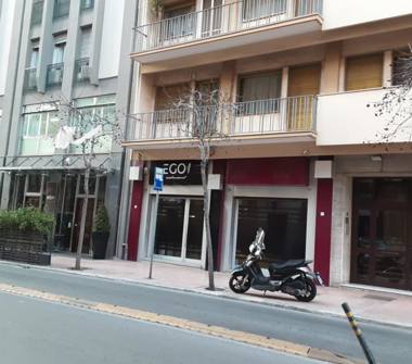Negozio in vendita a Taranto, Frazione Centro città, Corso Umberto 79 c/d