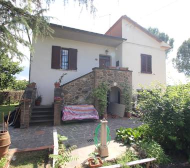 Villa in vendita a Torrita di Siena (Siena), Località Caselle 153