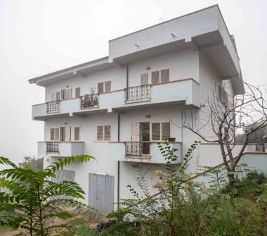 Palazzo/Stabile in vendita a Catignano (Pescara), Via Belvedere 21