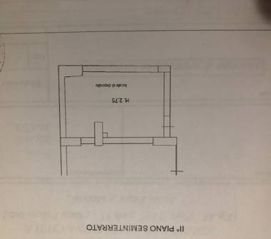 Box/Garage/Posto auto in vendita a Messina (Messina), Salita Fosse 30