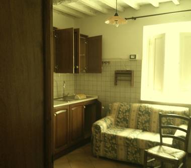 Rustico/Casale in vendita a Lucca, Zona Cappella