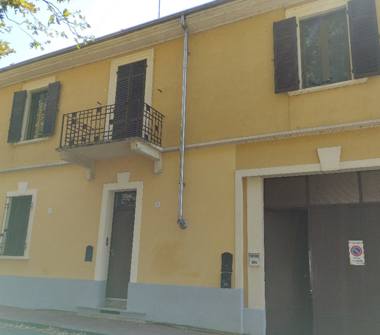 Casa indipendente in vendita a Vercelli (Vercelli)