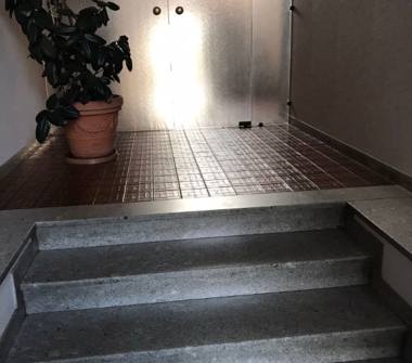 Trilocale in vendita a Carnago (Varese)