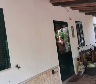 Casa indipendente in vendita a Sonnino (Latina), Via Sovareto 10