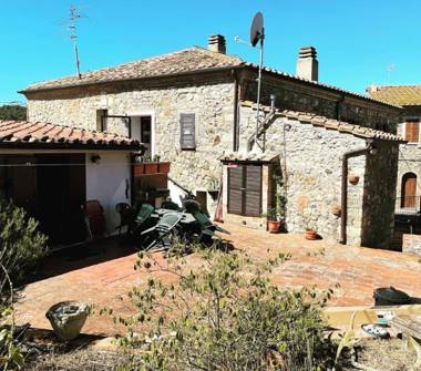 Rustico/Casale in vendita a Civitella Paganico, Frazione Casale Di Pari