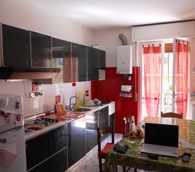 Porzione di casa in affitto a Verona, Zona Borgo Roma, Via F. Malfer 1