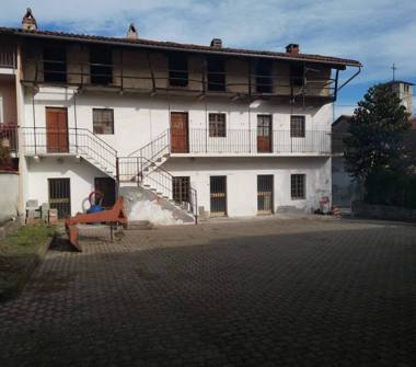 Rustico/Casale in vendita a Zimone (Biella), Via Garibaldi 1