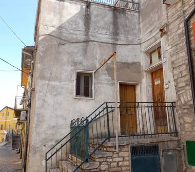 Bilocale in vendita a Ginestra (Potenza), Via Camillo Benso Conte di Cavour 11