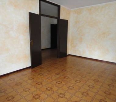 Trilocale in vendita a Caprino Bergamasco (Bergamo)