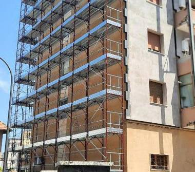 Trilocale in vendita a Grosseto, Frazione Centro città, Via Abruzzo 6