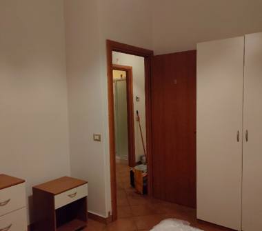 Trilocale in vendita a Modena, Zona Villaggio Artigiano Modena Nord