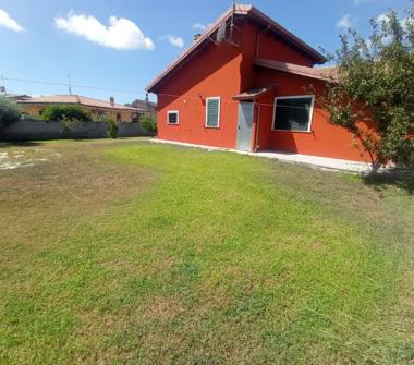 Villa in vendita a Anzio (Roma), Via del Triangolo 11