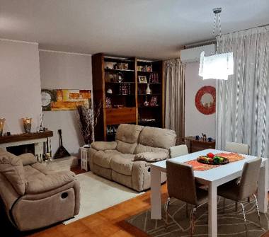 Porzione di casa in affitto a Rimini, Frazione Rivabella