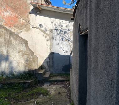 Rustico/Casale in vendita a Catanzaro (Catanzaro), Via Fiume Neto 84