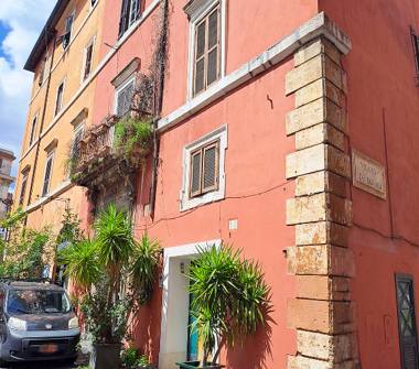 Quadrilocale in vendita a Roma, Zona Romanina, Vicolo de' Bovari 13