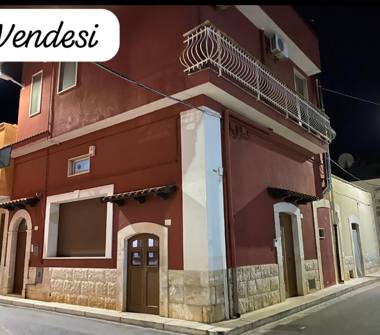 Casa indipendente in vendita a Sammichele di Bari (Bari)