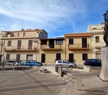 Casa indipendente in vendita a Rosolini (Siracusa), Via Maddalena 25