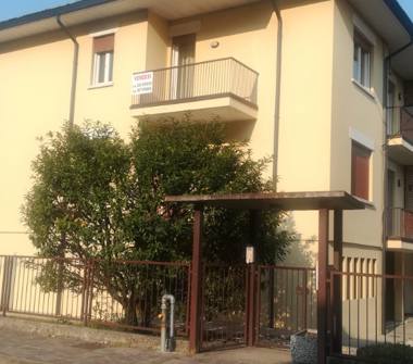 Quadrilocale in vendita a Montebello Vicentino (Vicenza), Via Trento 96