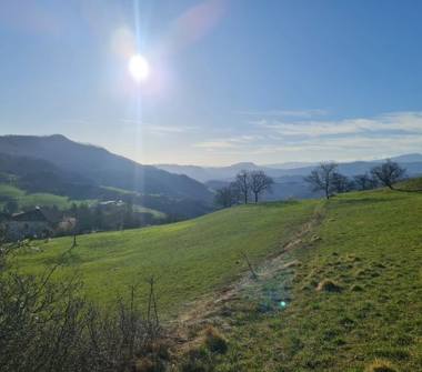 Terreno Edificabile Residenziale in vendita a Tizzano Val Parma, Frazione Lagrimone