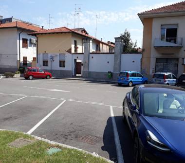 Casa indipendente in vendita a Magnago (Milano), Piazza Italia 4