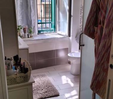 Trilocale in vendita a Napoli, Zona Avvocata, Via Matteo Renato Imbriani 213