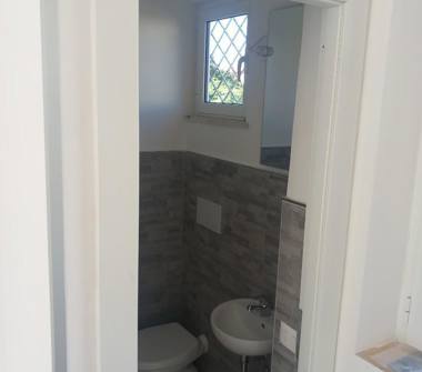 Negozio in affitto a Anzio, Frazione Lavinio-Lido di Enea, Via Piave 21