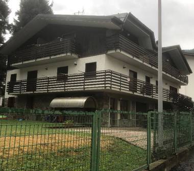 Affitto Appartamento Vacanze a Aprica (Sondrio), Via Vago 3