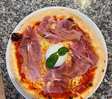 Pizzeria in vendita a Vercelli (Vercelli)