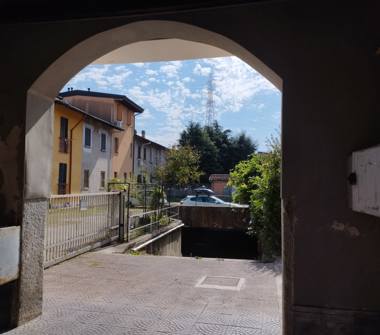 Box/Garage/Posto auto in vendita a Brugherio (Monza e Brianza)