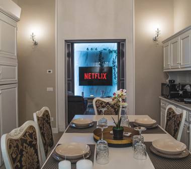 Affitto Appartamento Vacanze a Lucca, Zona Centro Storico, Viale Camillo Benso Cavour 203