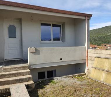 Casa indipendente in vendita a Narbolia (Oristano), Via Re Ugone