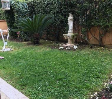 Trilocale in vendita a Vitulazio (Caserta), Via Iardino 15